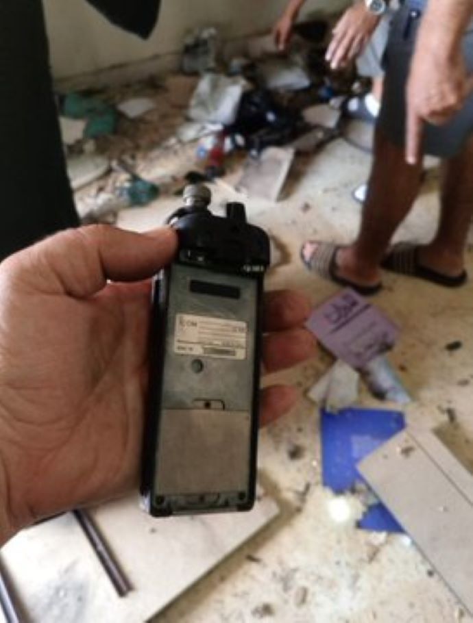 Após, pagers Israel explode walkie-talkies na guerra contra o terrorismo