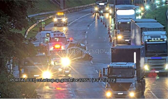 Grave acidente na Rodovia Castello Branco em Araçariguama resulta em vítima fatal