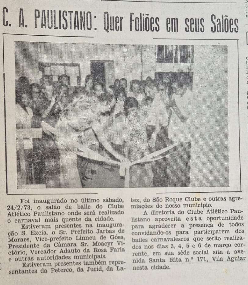 Carnaval nos anos 1970: Salões lotados, escolas de samba e blocos em um desfile quilométrico nas ruas de São Roque