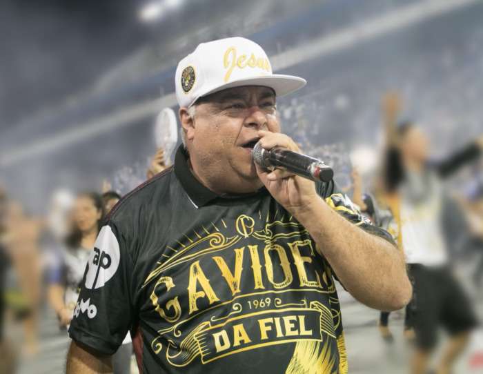 GRES Acadêmicos Nascente do Samba promove bingo beneficente com show de Ernesto Teixeira