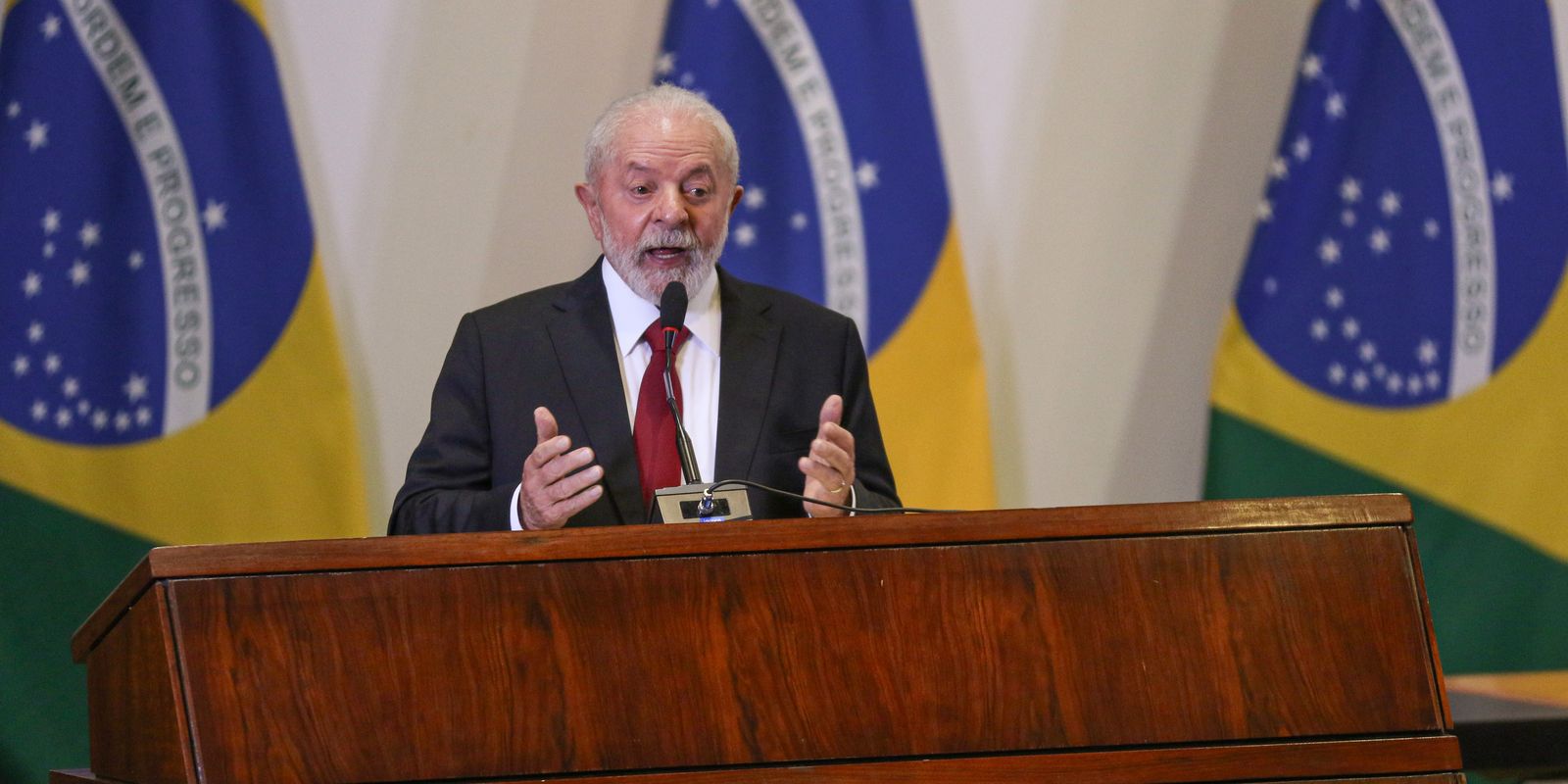 Lula diz que Brasil continuará a receber refugiados venezuelanos